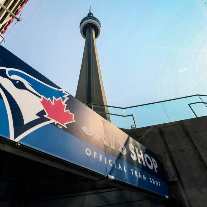 Cn Lovers Toronto Dış mekan fotoğraf