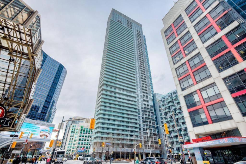 Cn Lovers Toronto Dış mekan fotoğraf